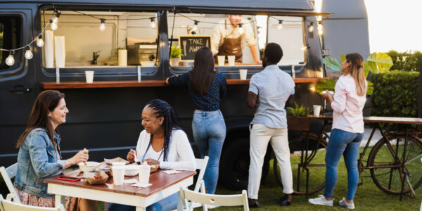 Verwandeln Sie Ihren Food Truck nicht in eine Sauna! So wählen Sie die richtige Belüftung